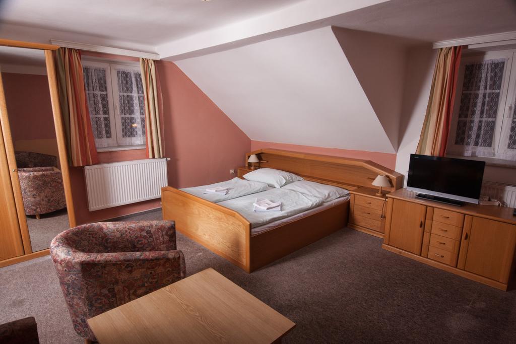 Hotel Haltrava Klenci pod Cerchovem Room photo